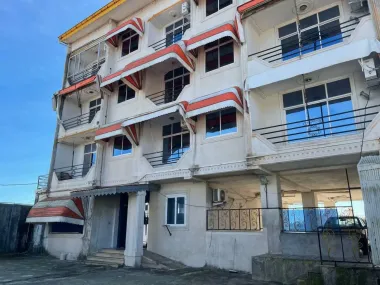 هتل امیران بندر انزلی - نمای بیرونی