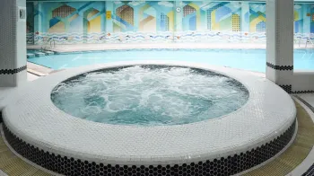 هتل عباسی اصفهان - جکوزی