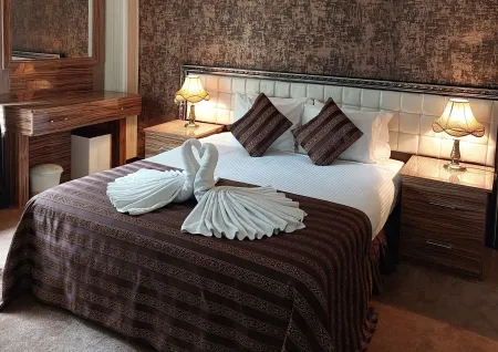 هتل بین المللی تبریز - اتاق 2 تخته (1 تخت 2 نفره)