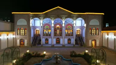 هتل بوتیک عمارت میرزا مهدی فراش باشی تبریز - نمای بیرونی 