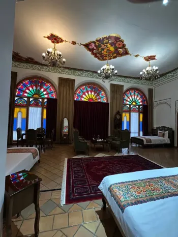 هتل بوتیک عمارت میرزا مهدی فراش باشی تبریز - نمای اتاق