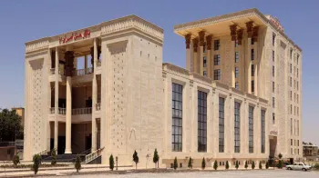 هتل امیران 2 همدان - نمای بیرونی 