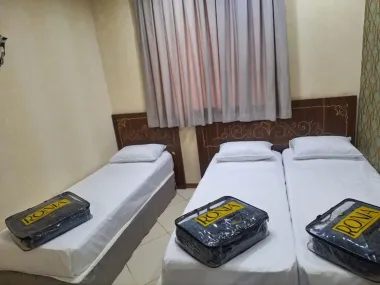 هتل آپارتمان سورن مشهد - اتاق 3 تخته (3 تخت 1 نفره)