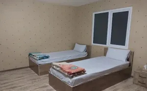 هتل آزادی ساوه - اتاق 2 تخته (2 تخت 1 نفره)