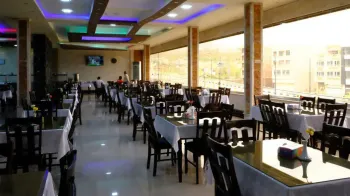 هتل تارا مهاباد - رستوران