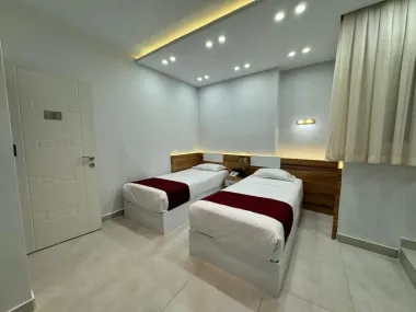 هتل پاسارگاد تهران - اتاق 2 تخته (2 تخت 1 نفره)