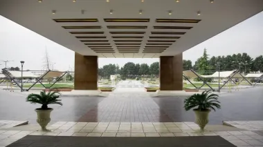 هتل المپیک تهران - نمای بیرونی 