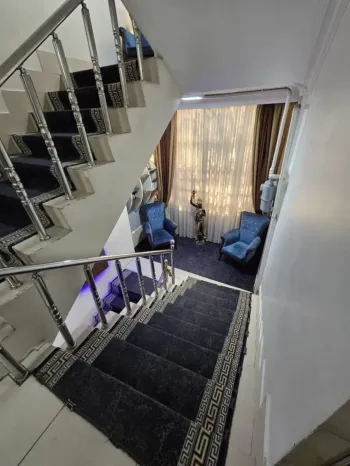 هتل اخوت تهران - راه پله