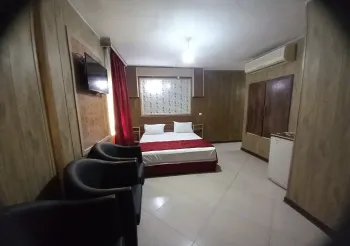 هتل پانیذ کیش - اتاق 2 تخته (1 تخت 2 نفره)