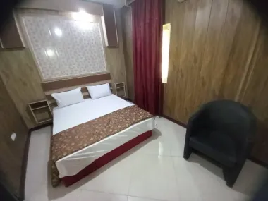 هتل پانیذ کیش - اتاق 2 تخته (1 تخت 2 نفره)