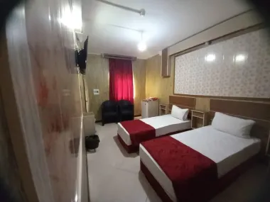 هتل پانیذ کیش - اتاق 2 تخته (2 تخت 1 نفره)