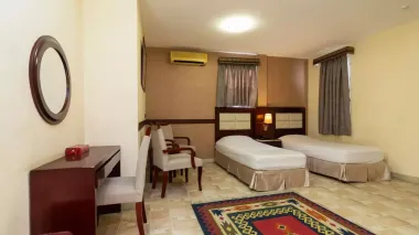 هتل تعطیلات کیش - اتاق 2 تخته (2 تخت 1 نفره)