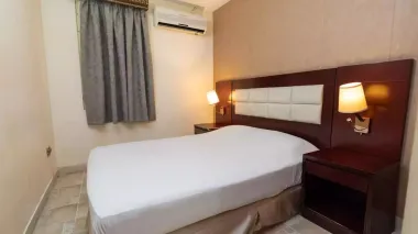 هتل تعطیلات کیش - اتاق 2 تخته (1 تخت 2 نفره)