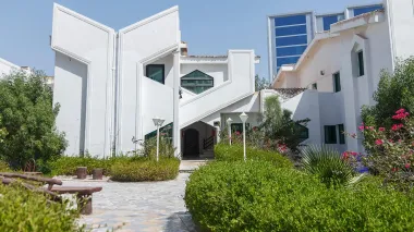 هتل تماشا کیش - نمای بیرونی