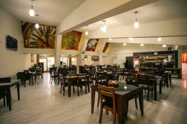 هتل گلدیس کیش - رستوران