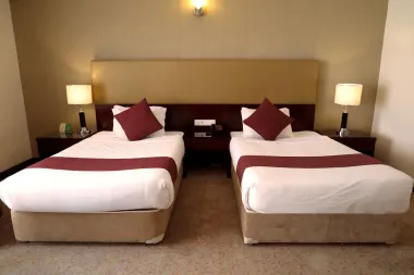 هتل مارینا پارک کیش - اتاق 2 تخته (2 تخت 1 نفره)