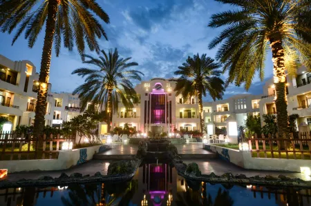 هتل پارسیان کیش - نمای بیرونی 