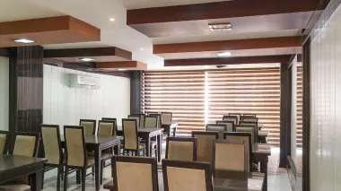 هتل آپارتمان آنا قشم - رستوران