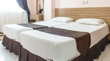 هتل آپارتمان آنا قشم - اتاق 2 تخته (2 تخت 1 نفره)