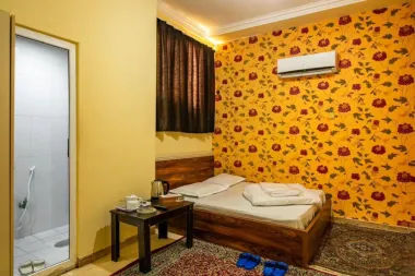 هتل توس قشم - اتاق 2 تخته (1 تخت 2 نفره)