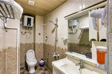 هتل رخسار قشم - سرویس بهداشتی و حمام