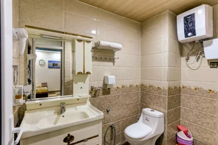 هتل رخسار قشم - سرویس بهداشتی و حمام