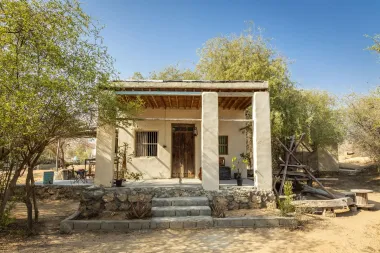 اقامتگاه بومگردی طبیعت قشم - نمای بیرونی