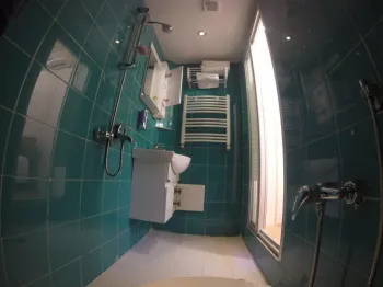 اقامتگاه سنتی ایروانی اصفهان - سرویس بهداشتی و حمام