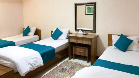 هتل جام فیروزه اصفهان - اتاق 3 تخته (3 تخت 1 نفره)