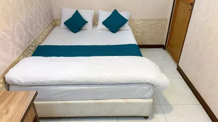 هتل جام فیروزه اصفهان - اتاق 2 تخته (1 تخت 2 نفره)