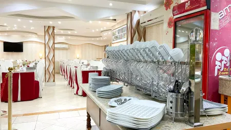 هتل آوا پلاس اصفهان - رستوران