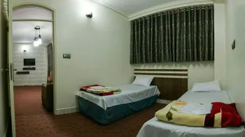 هتل آپارتمان فردوس قم - اتاق 2 تخته (2 تخت 1 نفره)