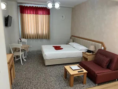 هتل المپیک قم - اتاق 2 تخته (1 تخت 2 نفره)