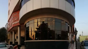 هتل المپیک قم - نمای بیرونی 