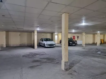 هتل کریمه قم - پارکینگ