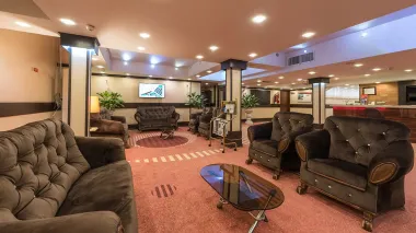 هتل کریمه قم - لابی