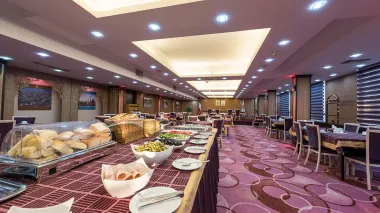 هتل کریمه قم - رستوران