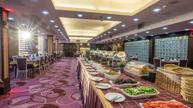 هتل کریمه قم - رستوران