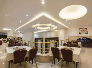 هتل جمیل قم - رستوران