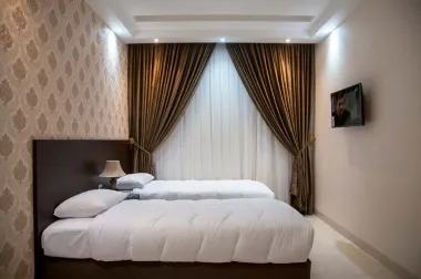 هتل جمیل قم - اتاق 2 تخته (2 تخت 1 نفره)