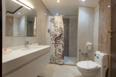 هتل جمیل قم - سرویس بهداشتی و حمام