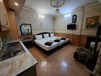 هتل سلام قم - اتاق 3 تخته 