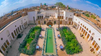 هتل سنتی کاسیان کاشان - نمای بیرونی 