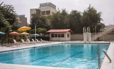 هتل پارس اهواز - نمای بیرونی 