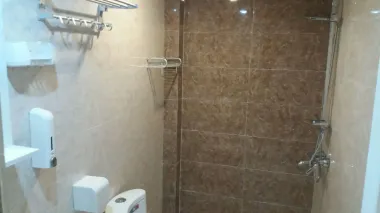 هتل آپارتمان سفید بندر عباس - سرویس بهداشتی و حمام