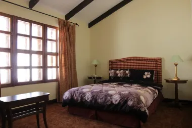 هتل فروغ بندر عباس - اتاق 2 تخته (1 تخت 2 نفره)