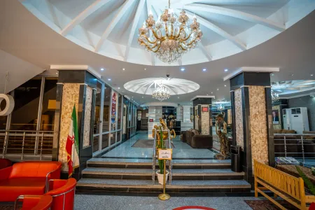 هتل آپارتمان ناز 2 بندر عباس - لابی