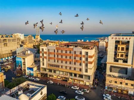 هتل ایران بندر عباس - نمای بیرونی 