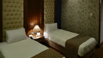 هتل هما بندر عباس - اتاق 2 تخته (2 تخت 1 نفره)