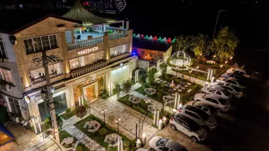 مجتمع گردشگری مرسانا لاهیجان - نمای بیرونی 